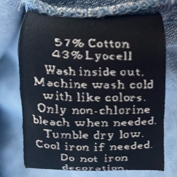 Rock & Republic button down shirt - Picture 3 of 10